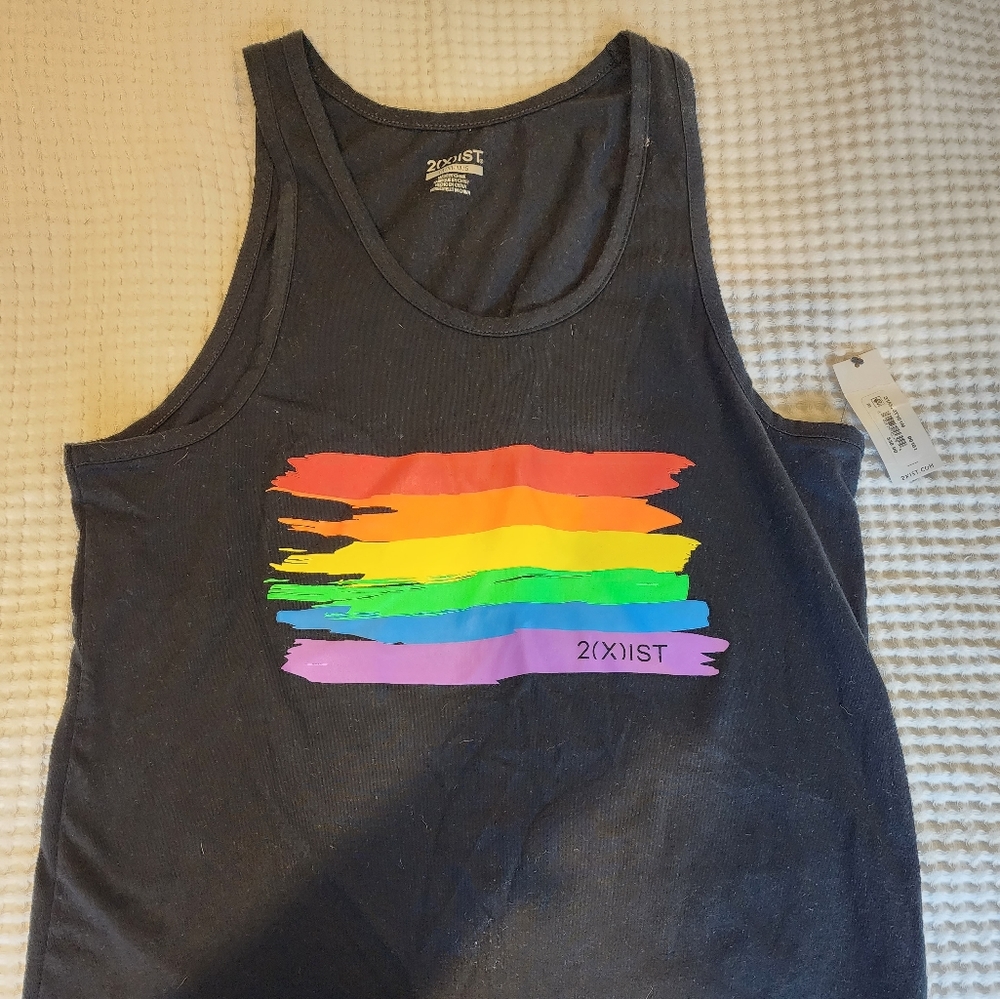2(x)IST tank top